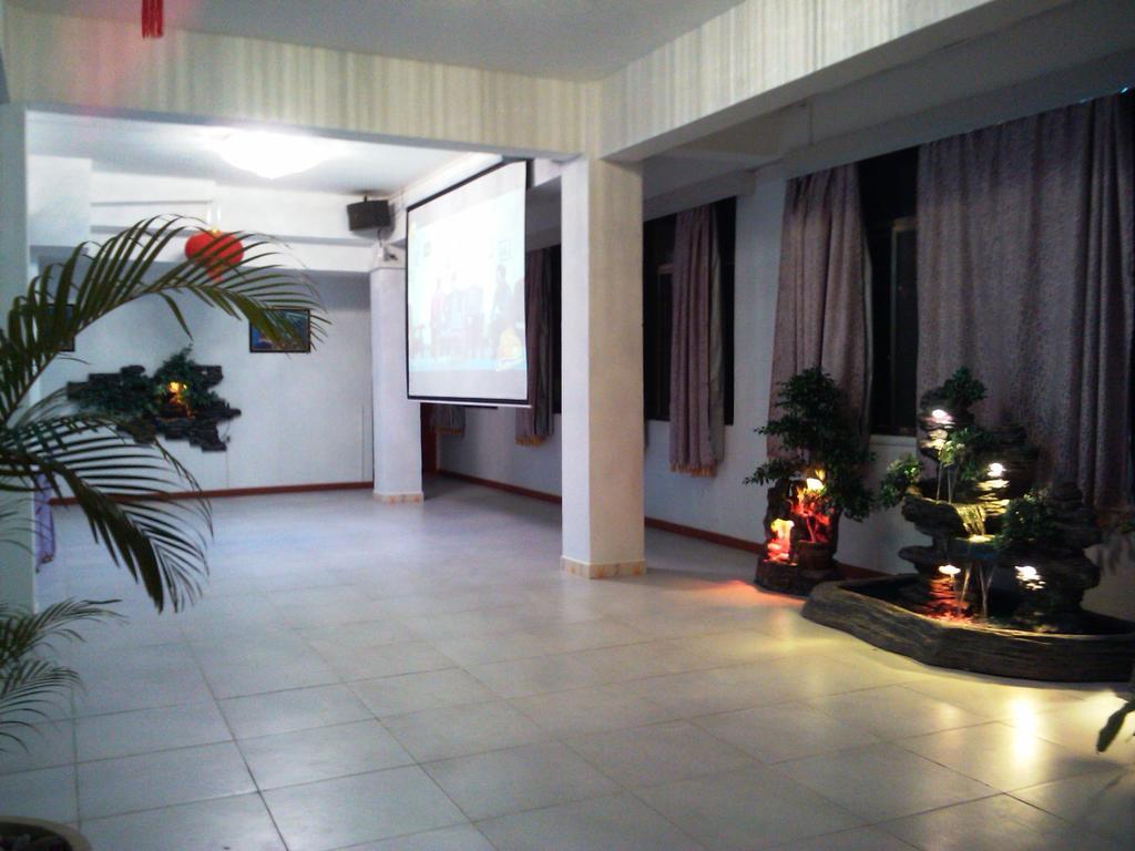 Airlines Business Hotel Πορτ Βίλα Εξωτερικό φωτογραφία