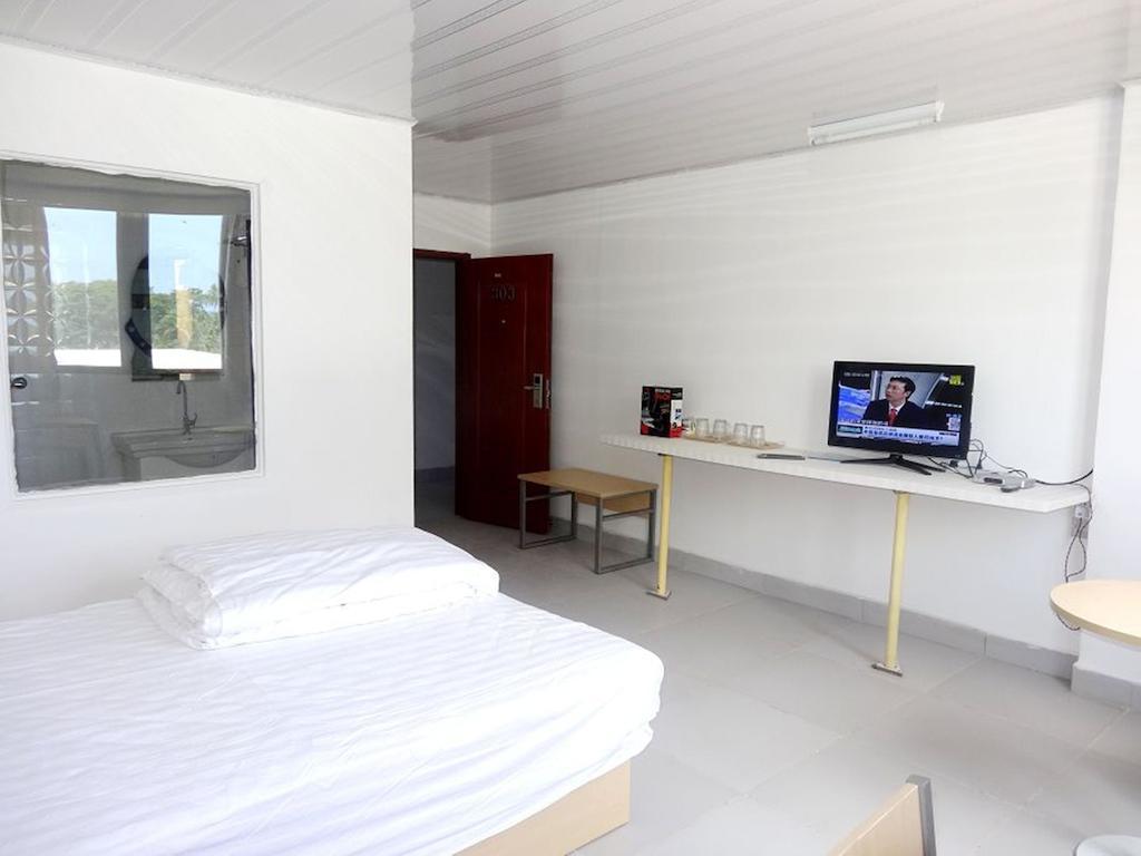 Airlines Business Hotel Πορτ Βίλα Δωμάτιο φωτογραφία