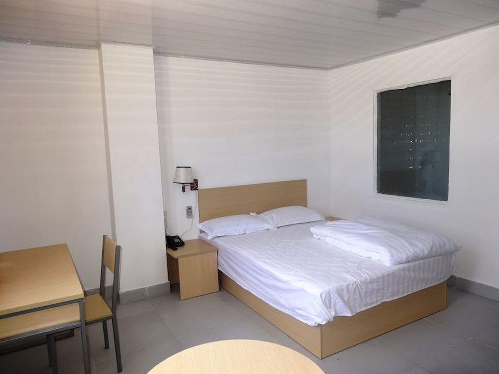 Airlines Business Hotel Πορτ Βίλα Δωμάτιο φωτογραφία